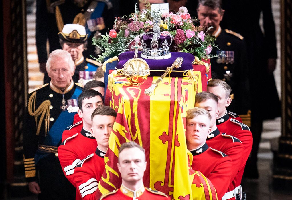 On top of Her Majesty's coffin was a wreath, the Imperial State Crown, and the Sovereign's orb and sceptre